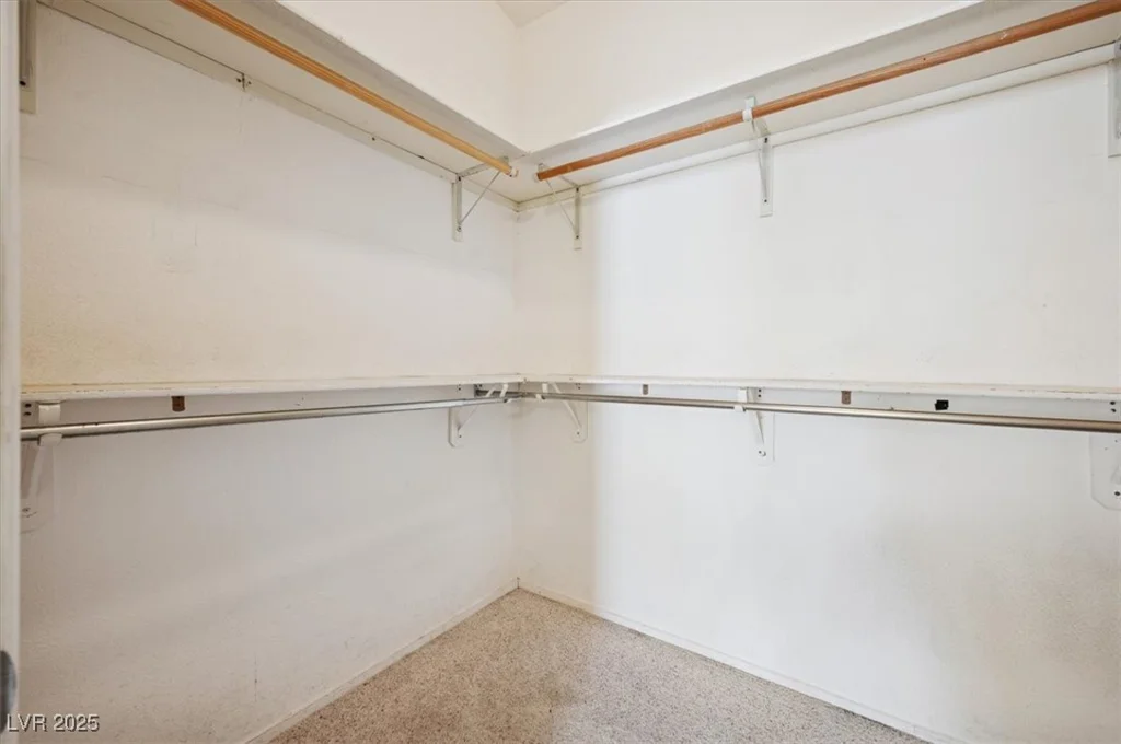 4323 Village Spring, Las Vegas, NV 89147