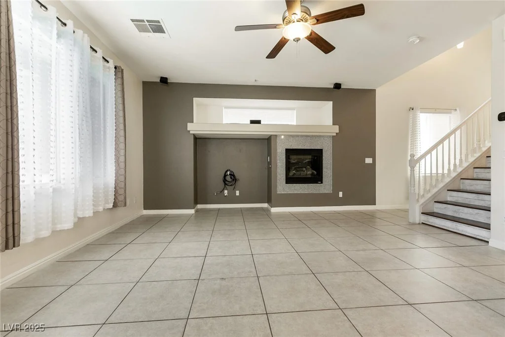 9712 Red Horse, Las Vegas, NV 89143