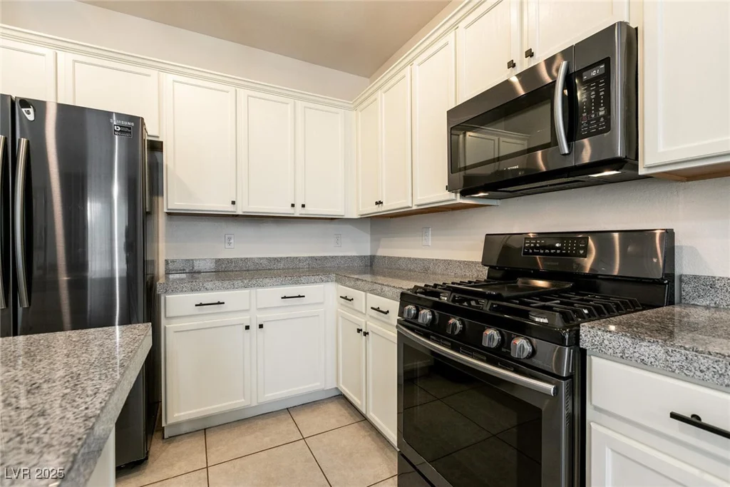 9712 Red Horse, Las Vegas, NV 89143