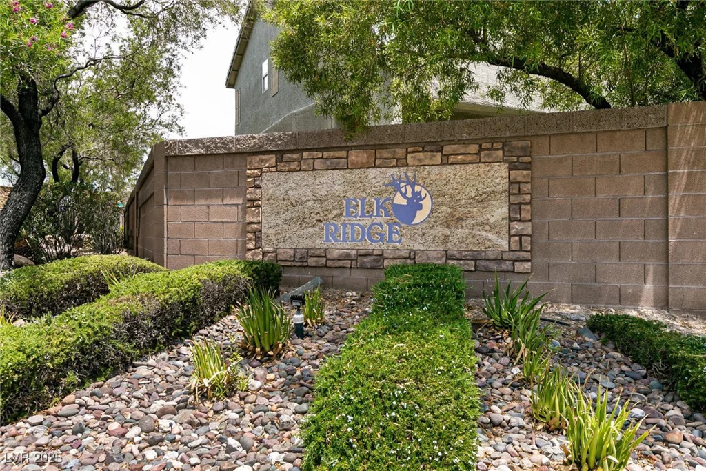 9712 Red Horse, Las Vegas, NV 89143