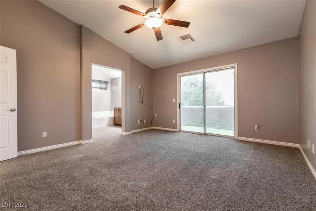 9712 Red Horse, Las Vegas, NV 89143