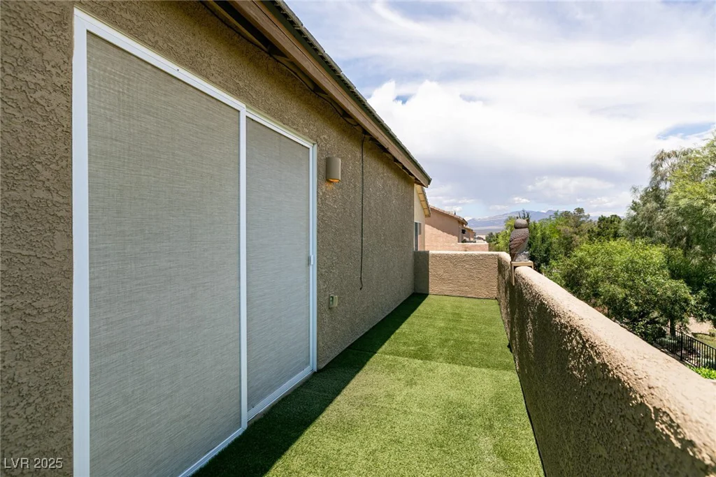 9712 Red Horse, Las Vegas, NV 89143