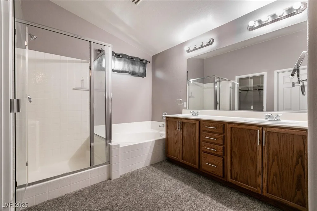 9712 Red Horse, Las Vegas, NV 89143