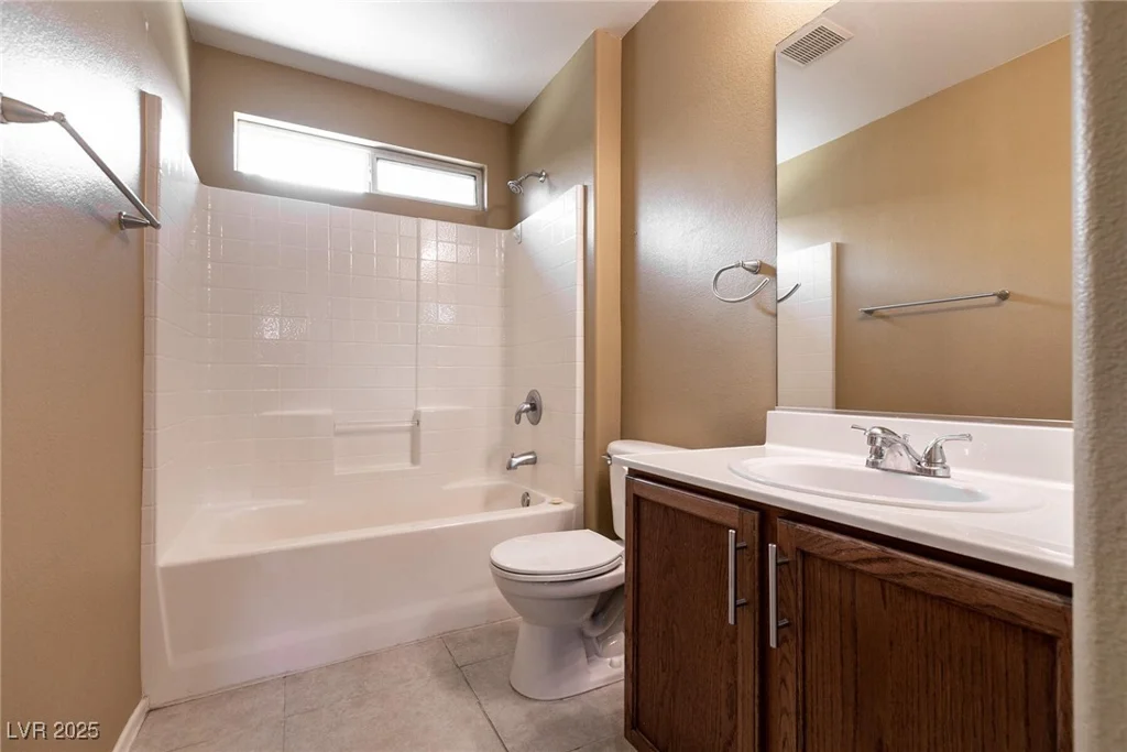 9712 Red Horse, Las Vegas, NV 89143