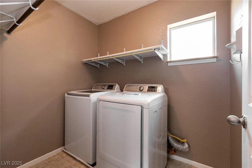 9712 Red Horse, Las Vegas, NV 89143