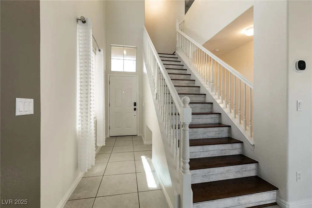9712 Red Horse, Las Vegas, NV 89143