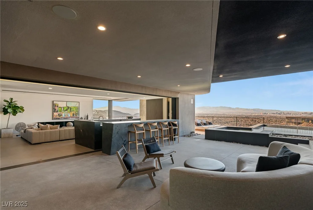 4 Horseshoe Rock, Henderson, NV 89012