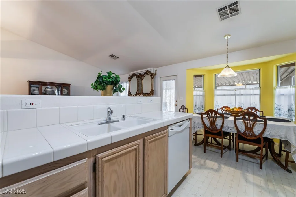 4719 Sparta, North Las Vegas, NV 89032