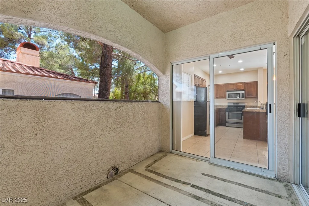 8409 Running Deer, Las Vegas, NV 89145