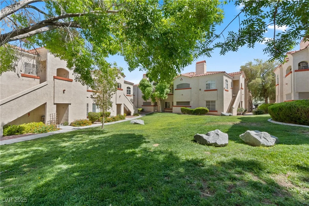 8409 Running Deer, Las Vegas, NV 89145