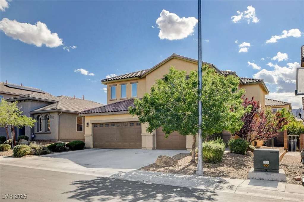 1127 Lake Berryessa, Henderson, NV 89002