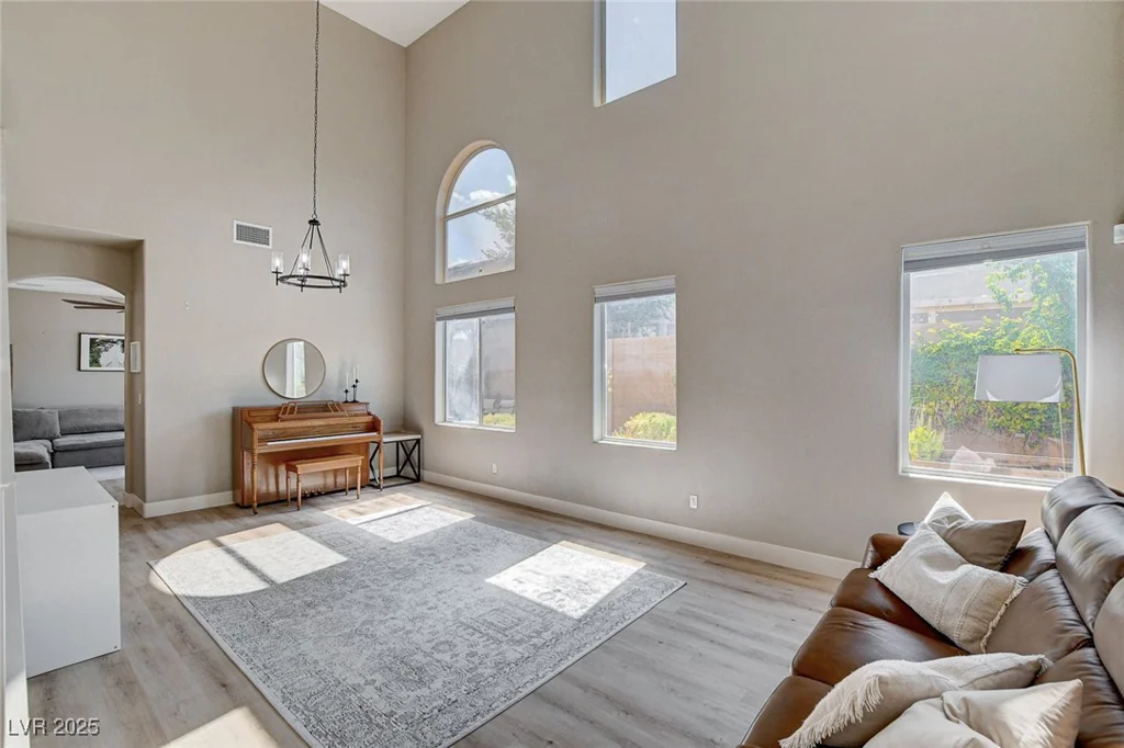 1127 Lake Berryessa, Henderson, NV 89002