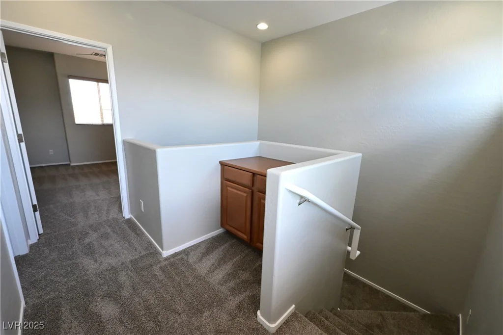 7089 Oberling Bay, Las Vegas, NV 89113