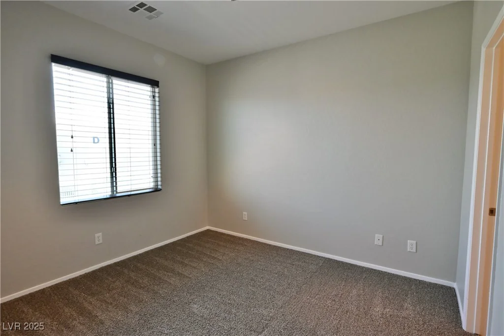 7089 Oberling Bay, Las Vegas, NV 89113