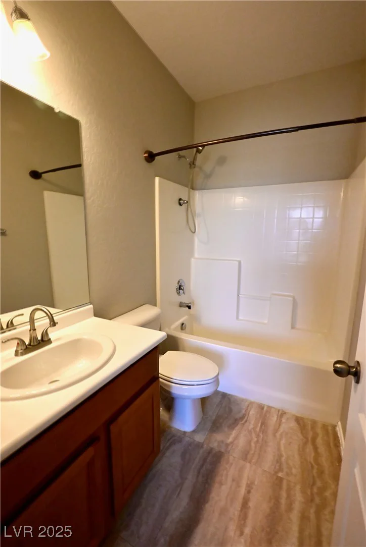 7089 Oberling Bay, Las Vegas, NV 89113