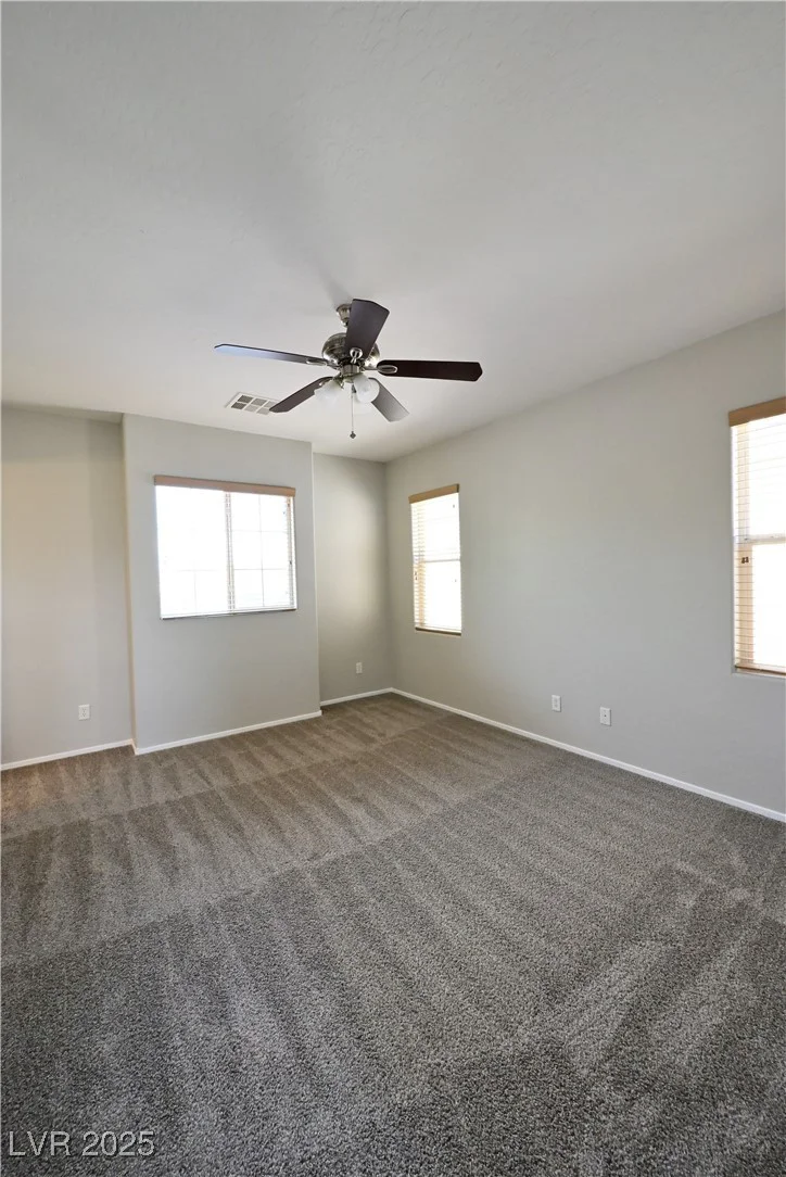 7089 Oberling Bay, Las Vegas, NV 89113