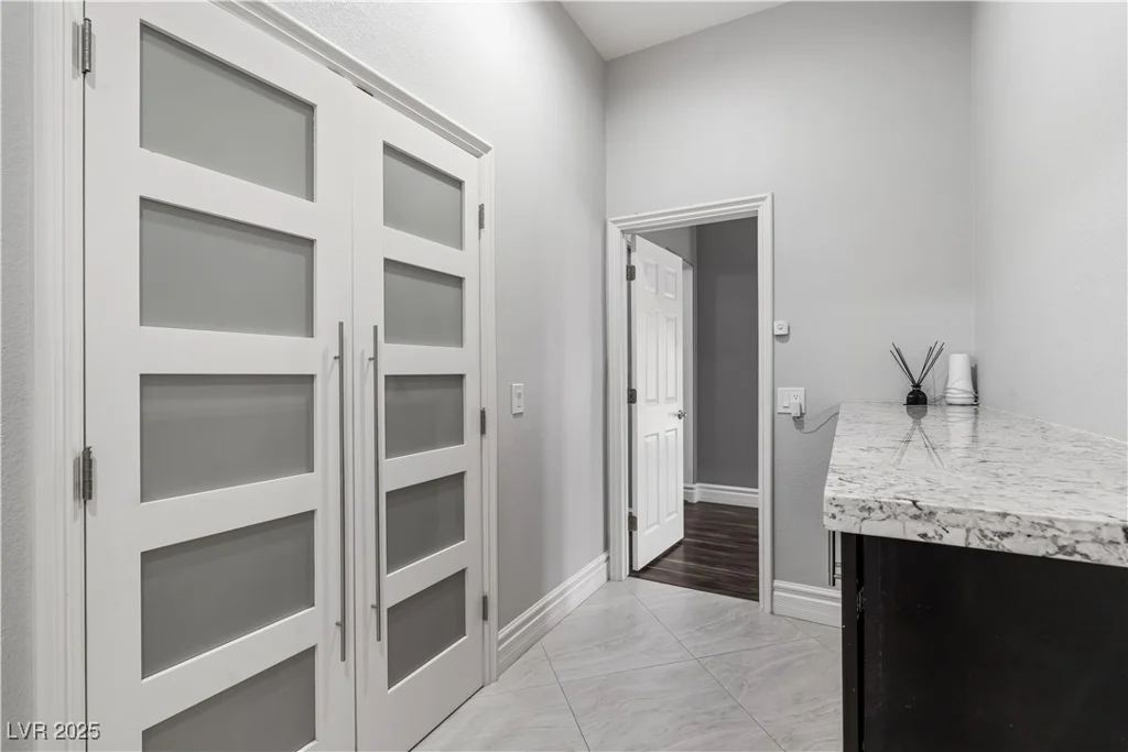 8021 Yellow Daisy, Las Vegas, NV 89147
