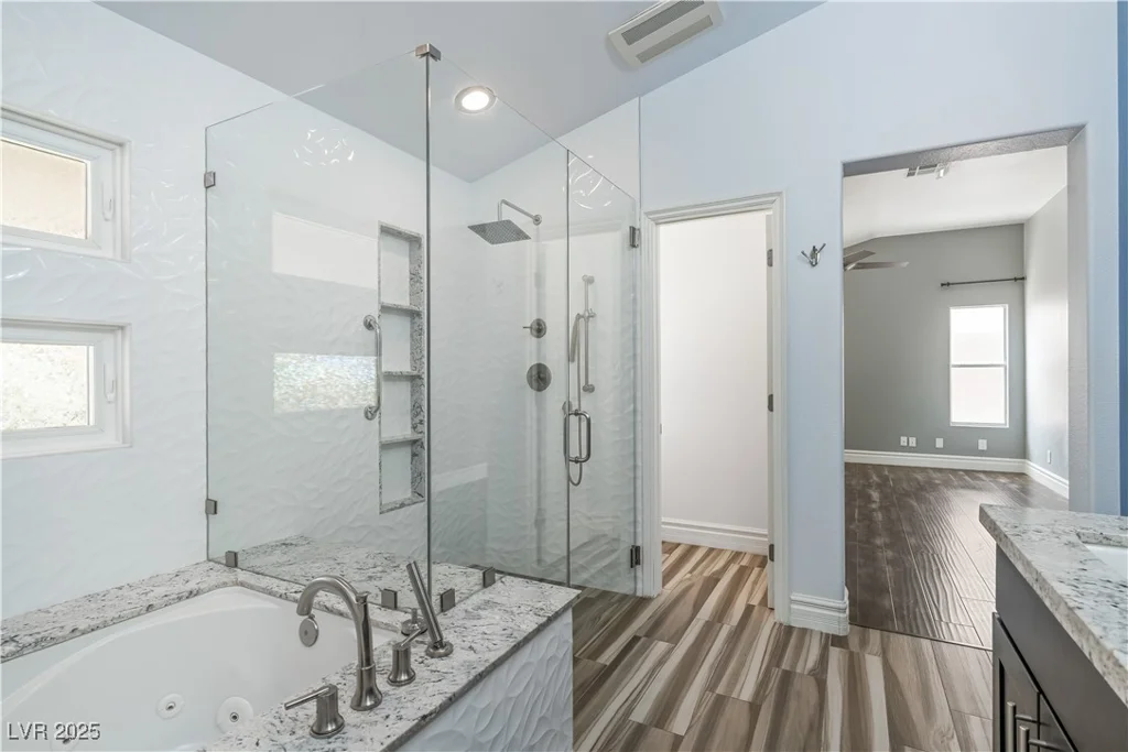 8021 Yellow Daisy, Las Vegas, NV 89147