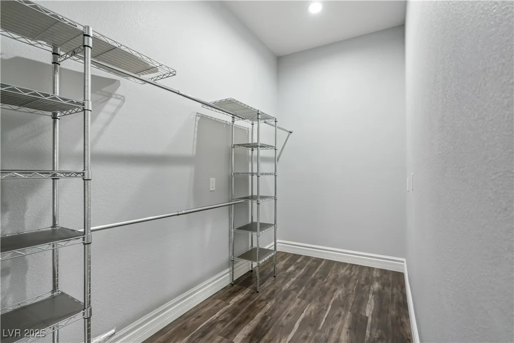 8021 Yellow Daisy, Las Vegas, NV 89147