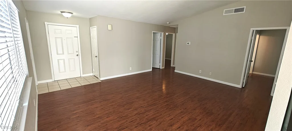 275 Las Palmaritas, Las Vegas, NV 89110