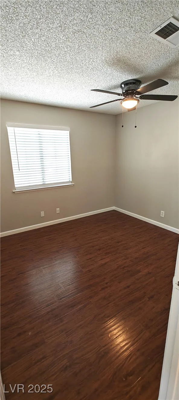 275 Las Palmaritas, Las Vegas, NV 89110