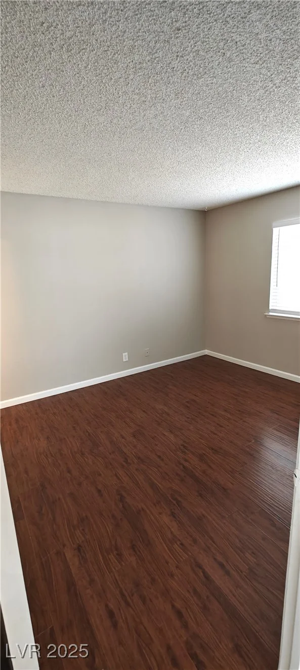 275 Las Palmaritas, Las Vegas, NV 89110