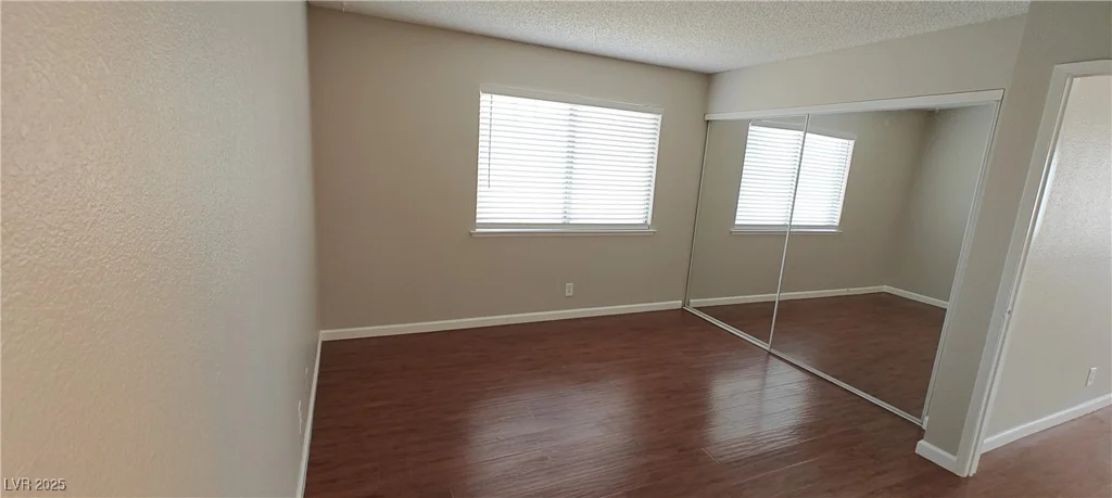 275 Las Palmaritas, Las Vegas, NV 89110