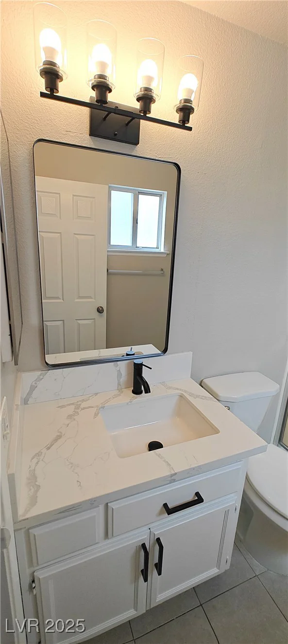 275 Las Palmaritas, Las Vegas, NV 89110