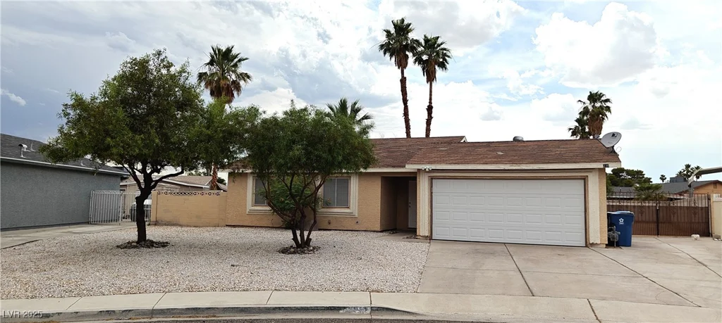 275 Las Palmaritas, Las Vegas, NV 89110