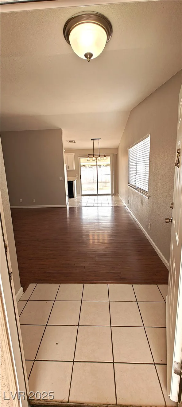275 Las Palmaritas, Las Vegas, NV 89110