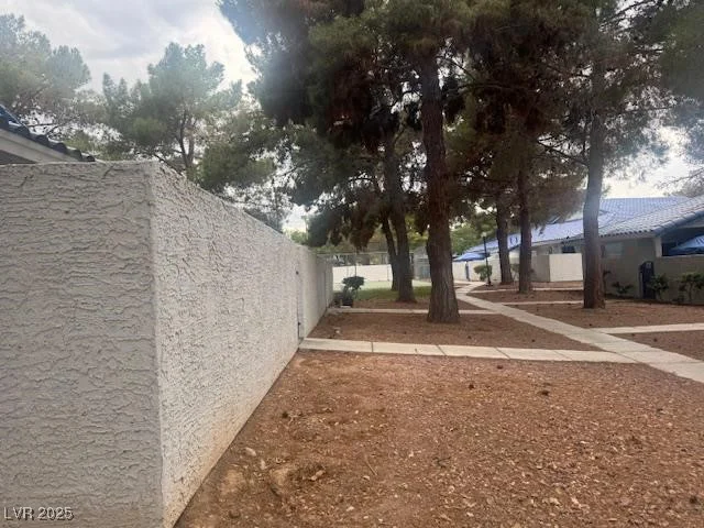 2108 Willowbury, Las Vegas, NV 89108