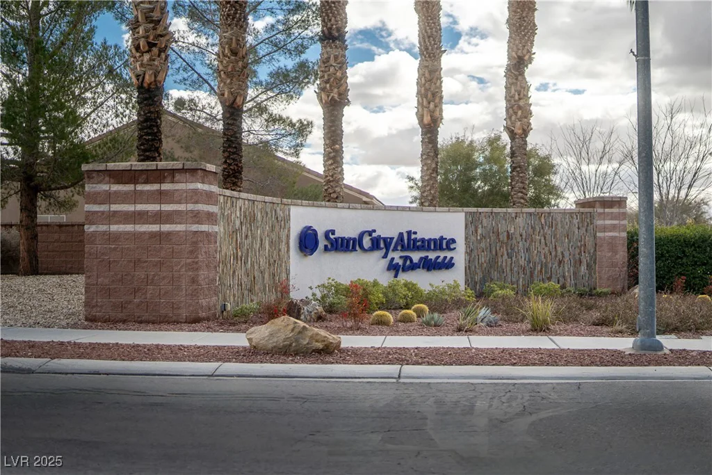 2708 Cheer Pheasant, North Las Vegas, NV 89084
