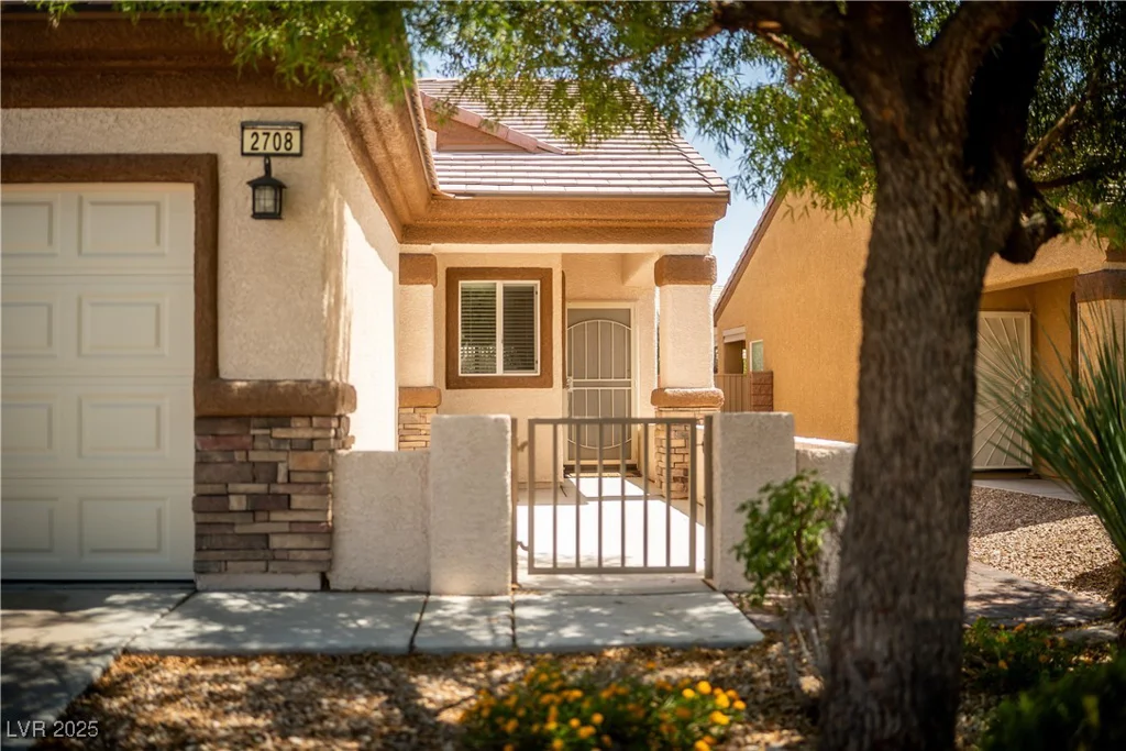 2708 Cheer Pheasant, North Las Vegas, NV 89084