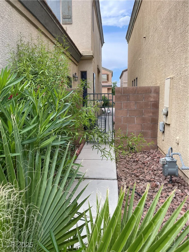 5334 Floating Flower, Las Vegas, NV 89139