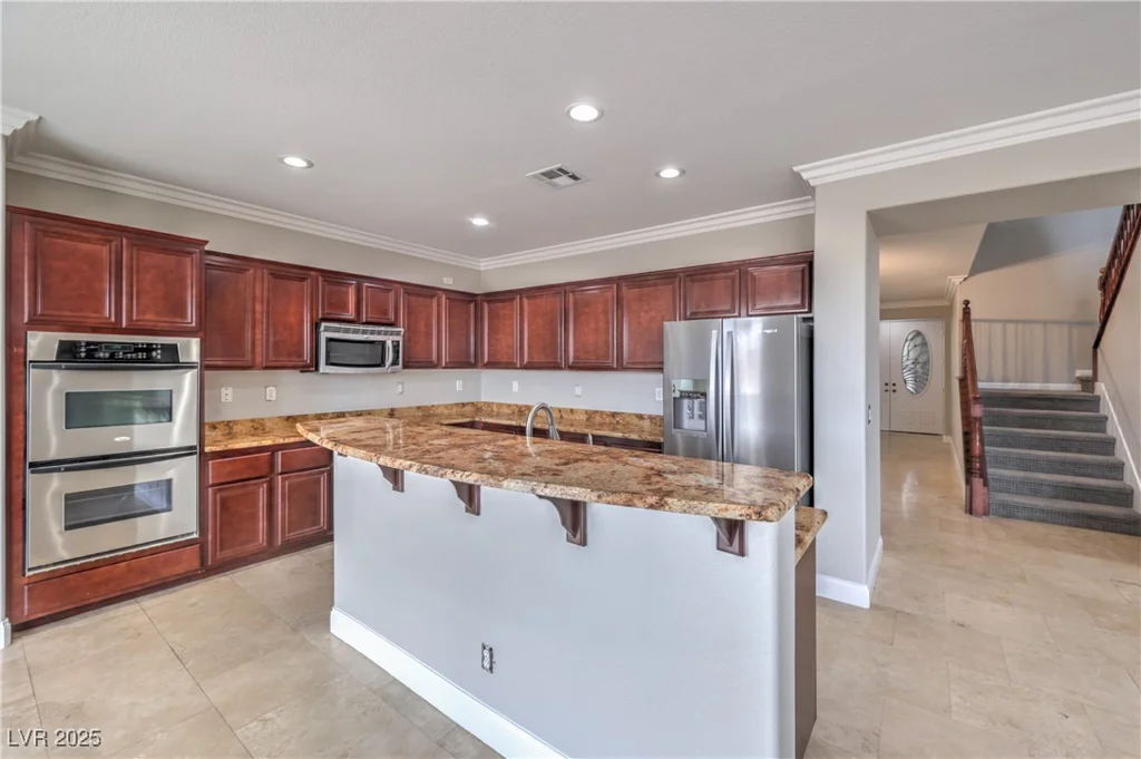 7095 Mountain Den, Las Vegas, NV 89179