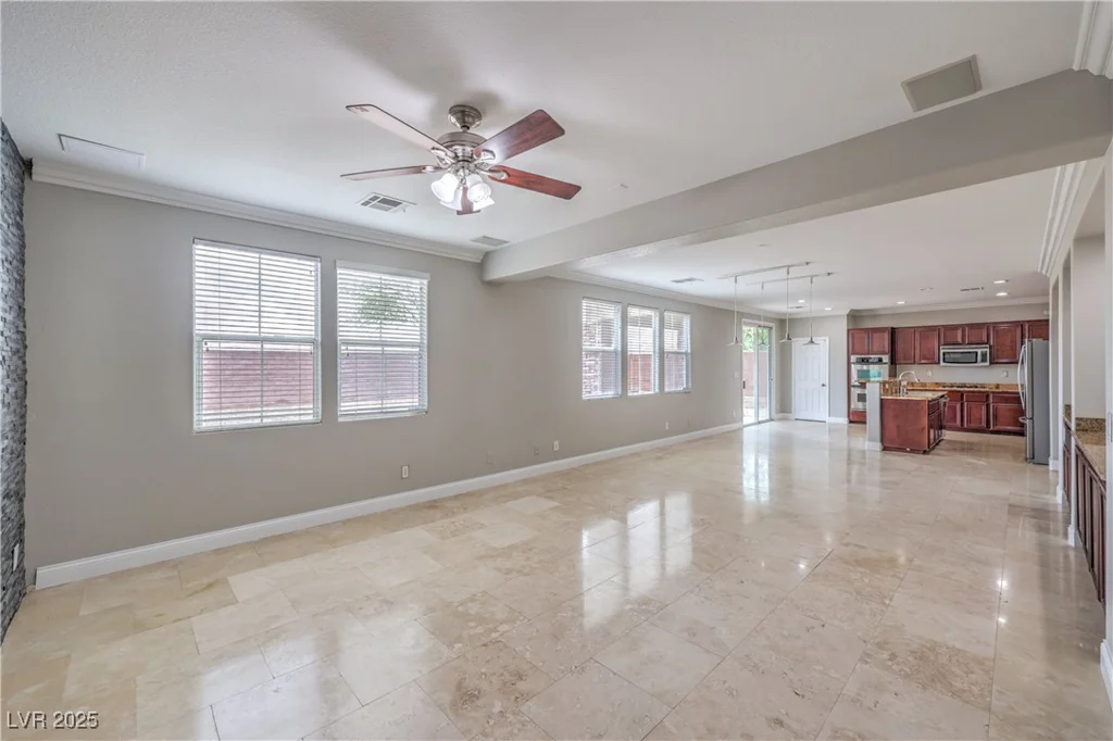 7095 Mountain Den, Las Vegas, NV 89179