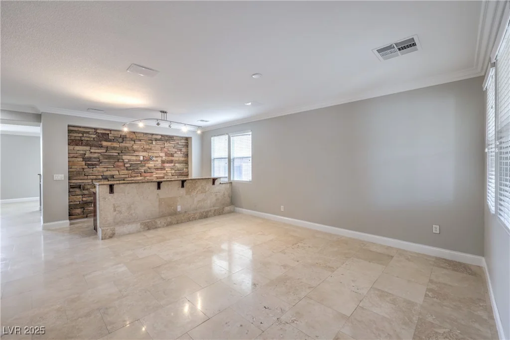 7095 Mountain Den, Las Vegas, NV 89179