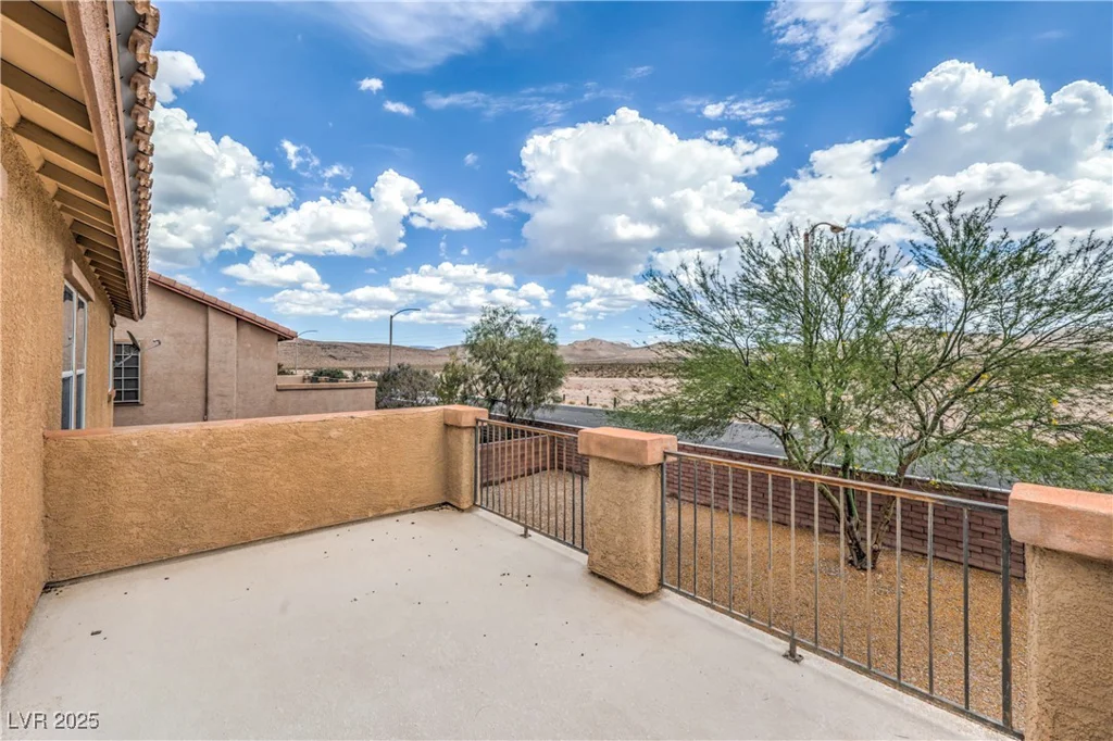 7095 Mountain Den, Las Vegas, NV 89179