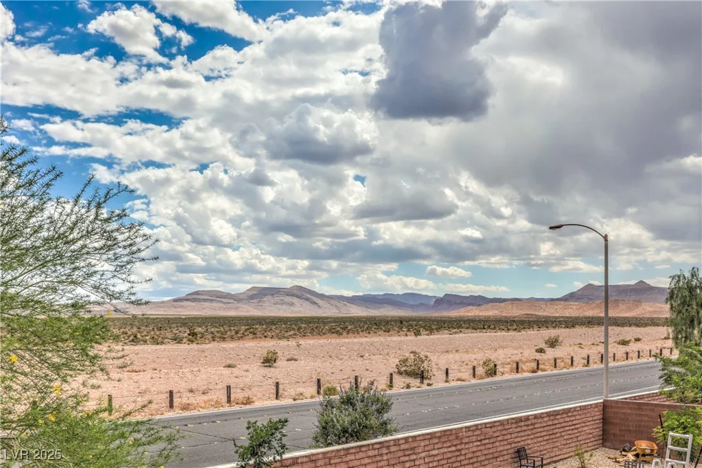 7095 Mountain Den, Las Vegas, NV 89179