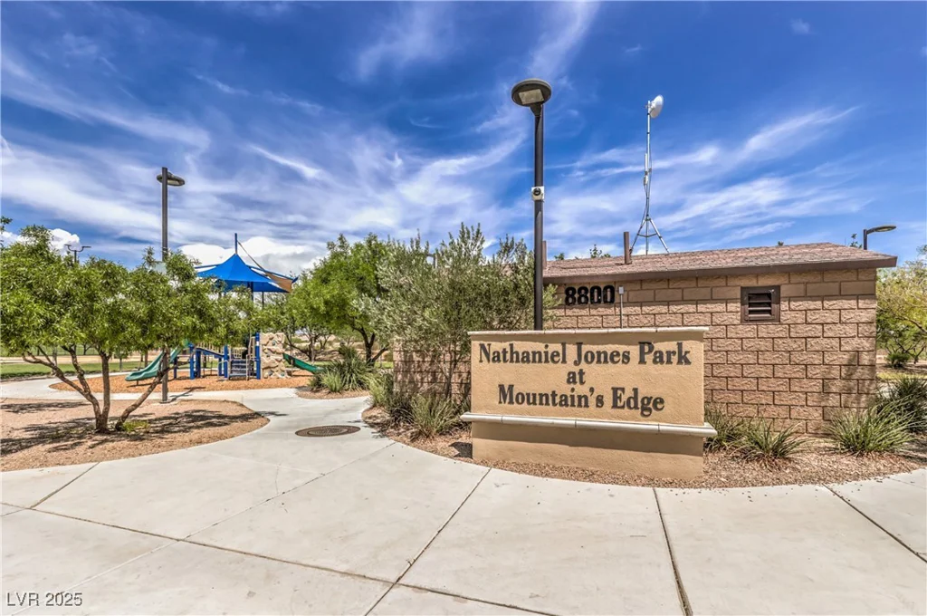 7095 Mountain Den, Las Vegas, NV 89179
