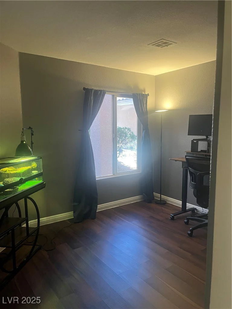 9365 Sparkling Waters, Las Vegas, NV 89129