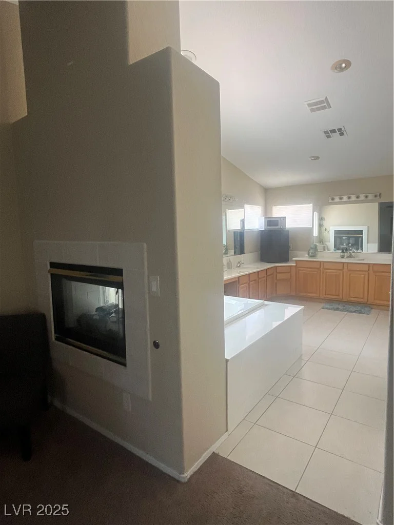 9365 Sparkling Waters, Las Vegas, NV 89129