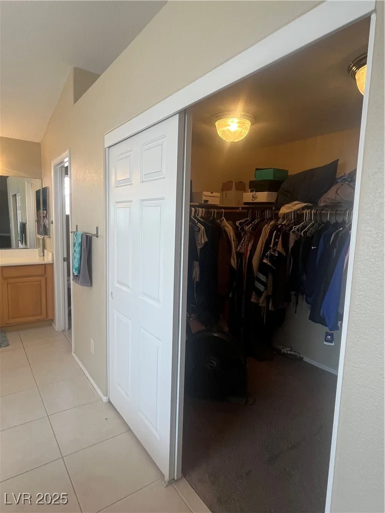 9365 Sparkling Waters, Las Vegas, NV 89129