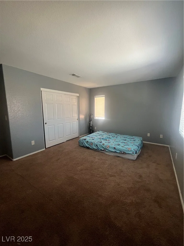9365 Sparkling Waters, Las Vegas, NV 89129