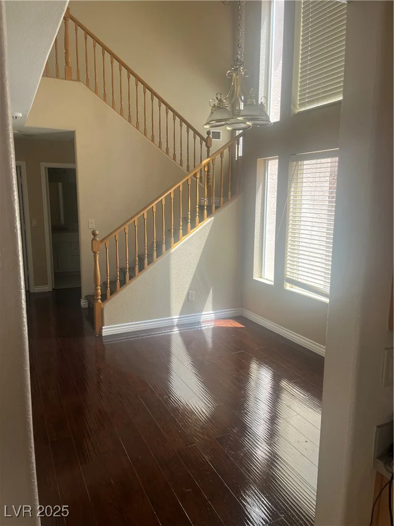9365 Sparkling Waters, Las Vegas, NV 89129