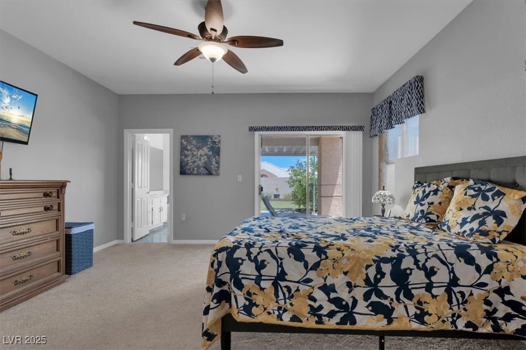 471 Fallwood, Las Vegas, NV 89107