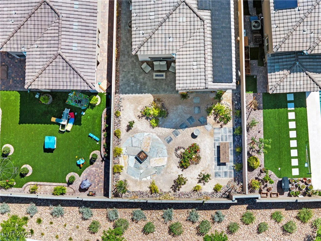 11652 Desert Hollow, Las Vegas, NV 89138