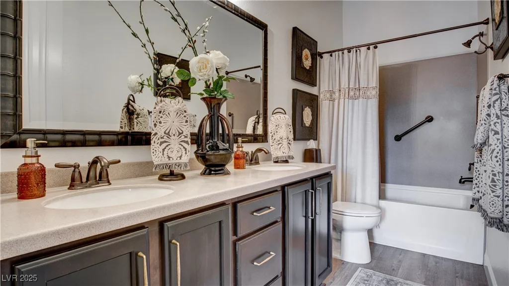 1869 Bronze Patina, Henderson, NV 89044