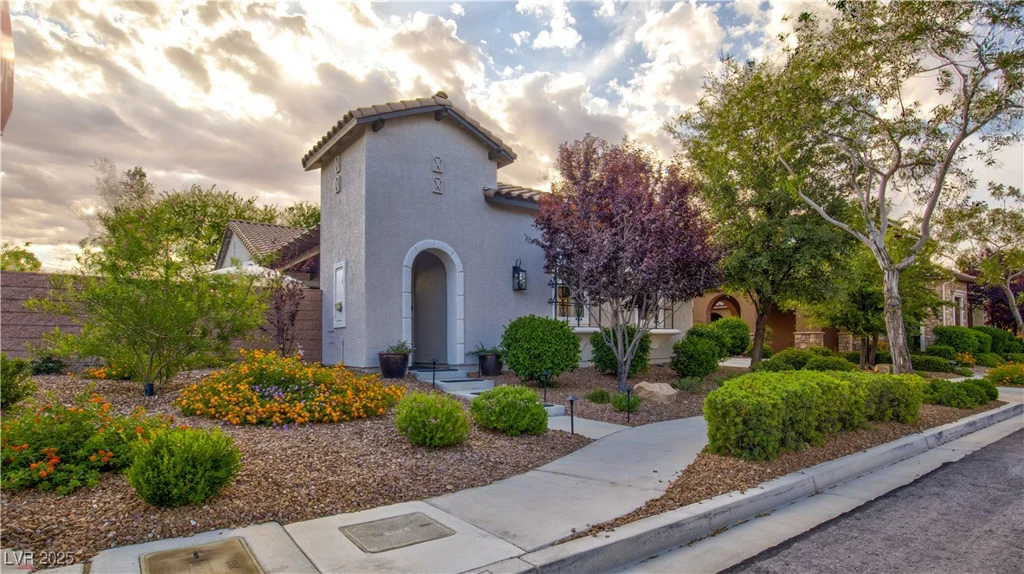 1869 Bronze Patina, Henderson, NV 89044