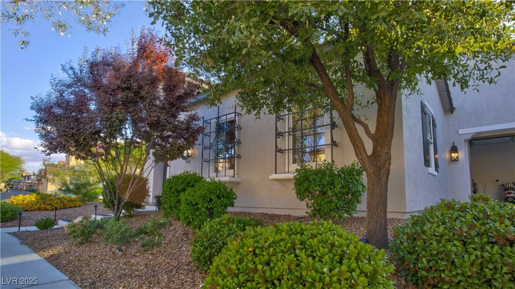 1869 Bronze Patina, Henderson, NV 89044